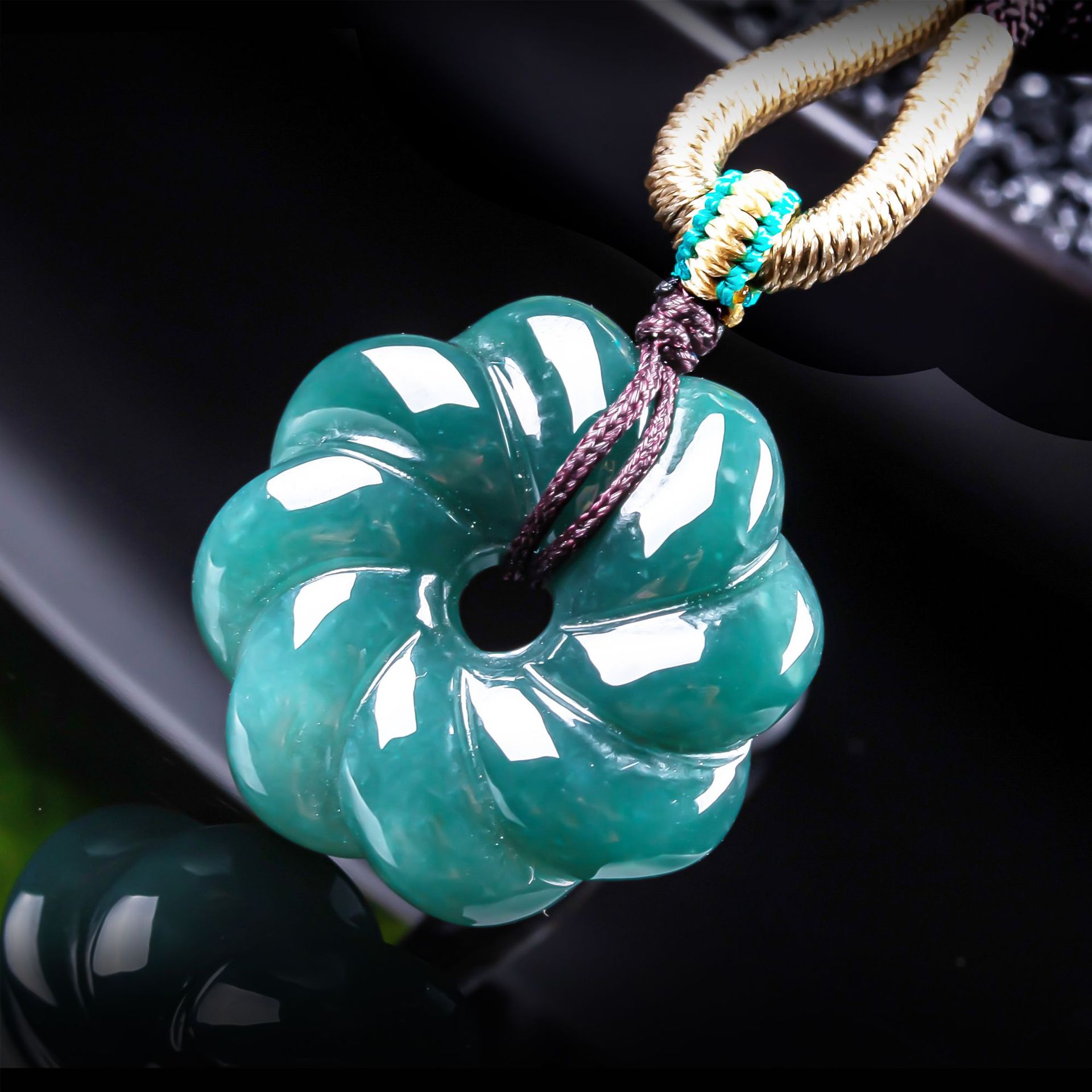 Natural Burmese Jadeite Flower - огляд і ціна Jewelry Making Jewelry